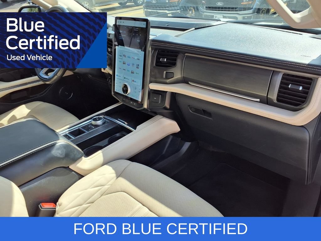 Certified 2024 Ford Expedition Max Platinum RWD image 30