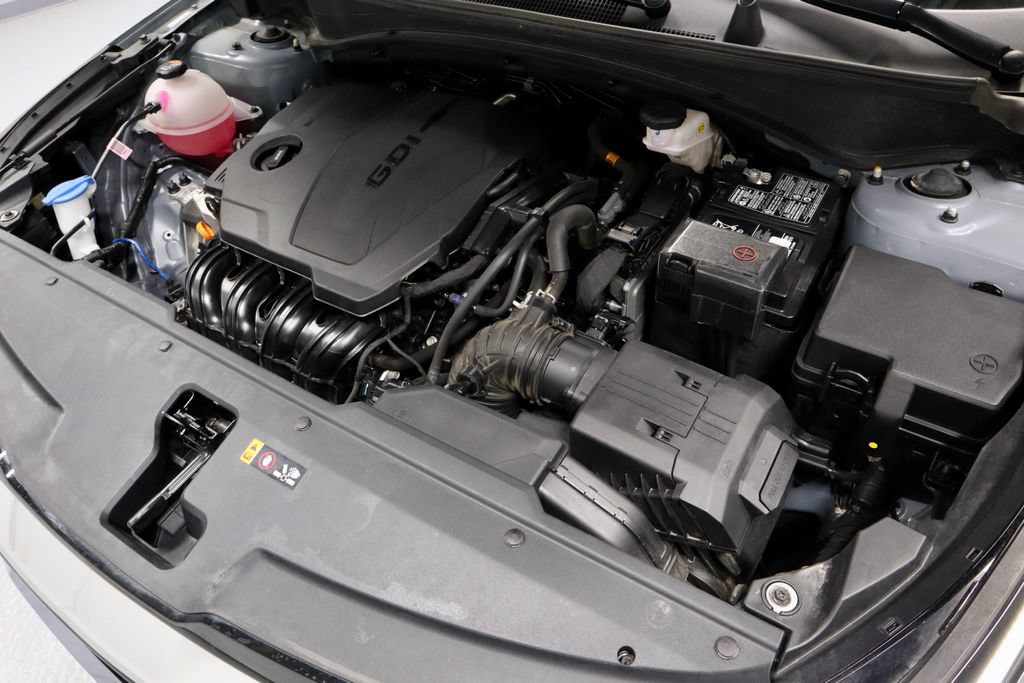 Used 2025 Kia Sportage EX w/ Premium Package FWD image 18