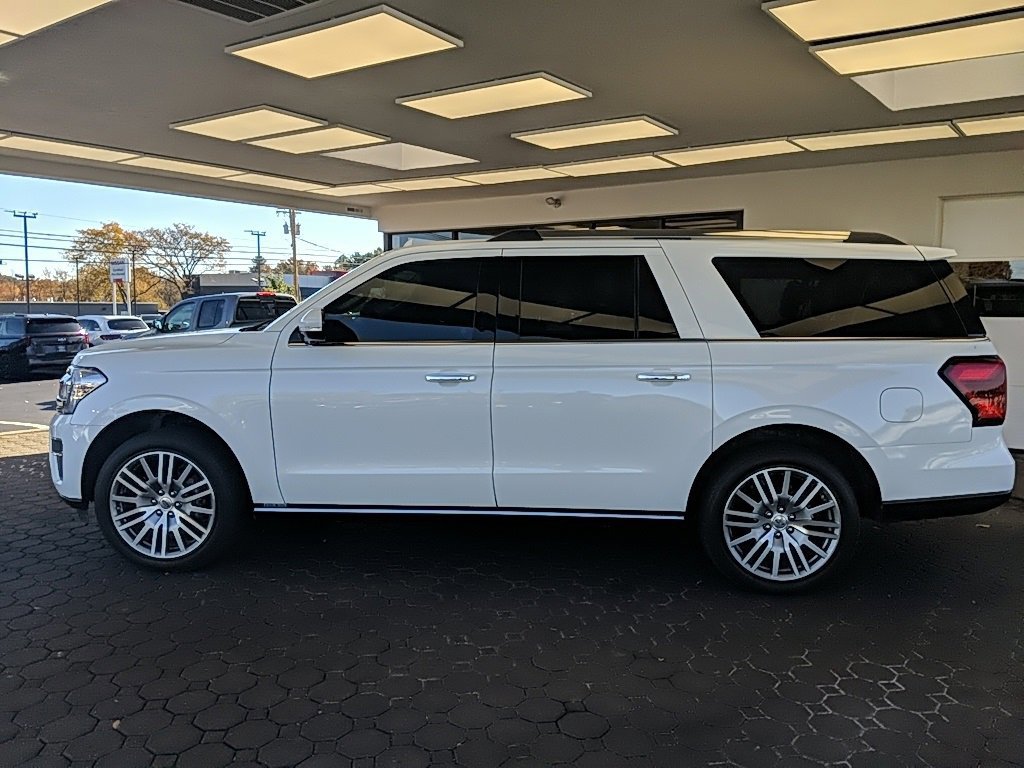 Certified 2022 Ford Expedition Max Limited image 6