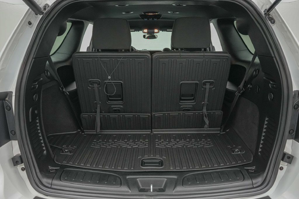 Used 2024 Dodge Durango R/T w/ Trailer Tow Group IV AWD/4WD image 23