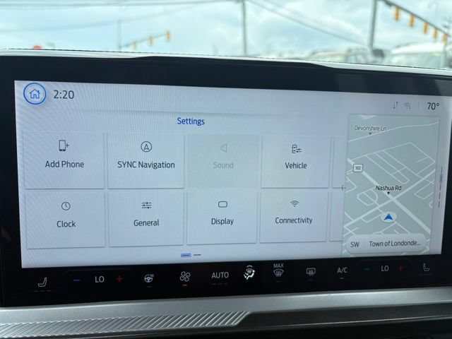 Certified 2025 Ford Bronco Sport Outer Banks w/ Outer Banks Tech Package+ AWD/4WD image 25