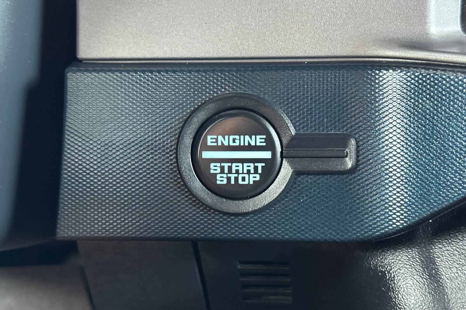 Certified 2021 Ford Bronco First Edition AWD/4WD image 23