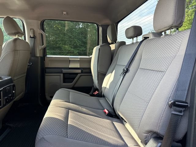 Certified 2022 Ford F350 XLT w/ Black Appearance Package AWD/4WD image 17