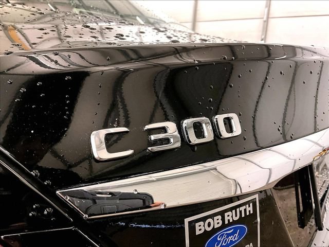 Used 2018 Mercedes-Benz C 300 4MATIC Sedan image 13