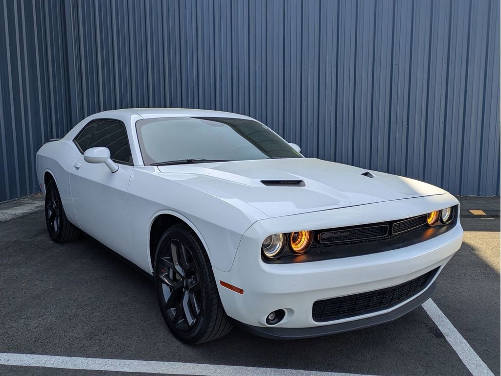Used 2023 Dodge Challenger SXT w/ Blacktop Package image 8