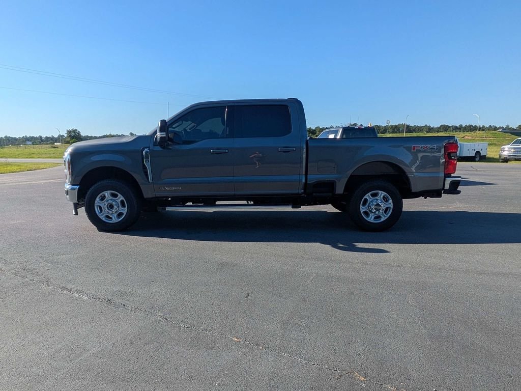Certified 2026 Ford F250 XLT w/ XLT Premium Package AWD/4WD image 7