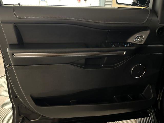 Certified 2024 Ford Expedition XLT RWD image 16