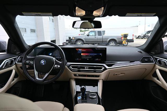 Used 2022 BMW i4 eDrive40 w/ Premium Package RWD image 29