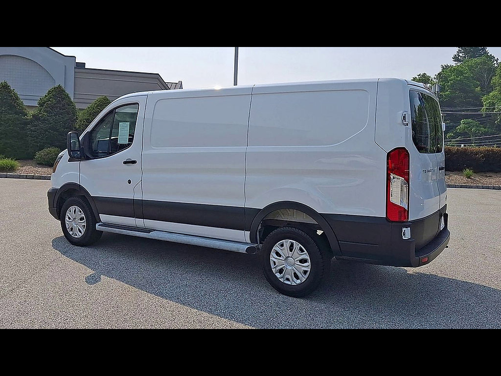 Certified 2025 Ford Transit 250 Low Roof w/ Exterior Upgrade Package RWD image 6