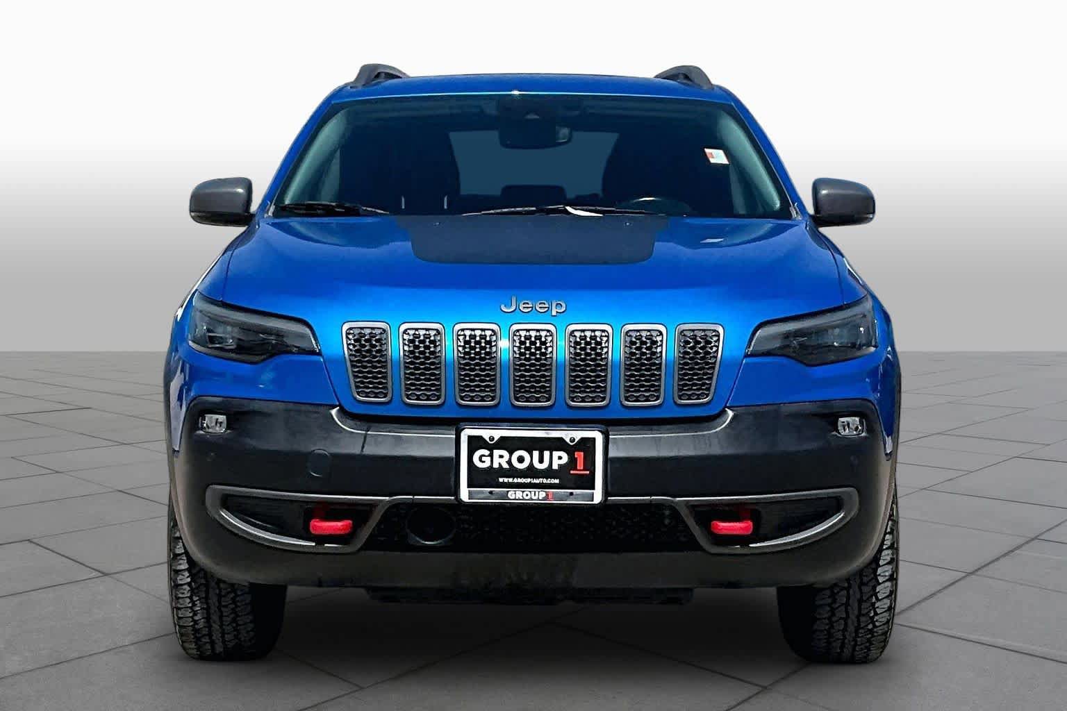 Used 2021 Jeep Cherokee Trailhawk w/ Technology Group AWD/4WD image 4