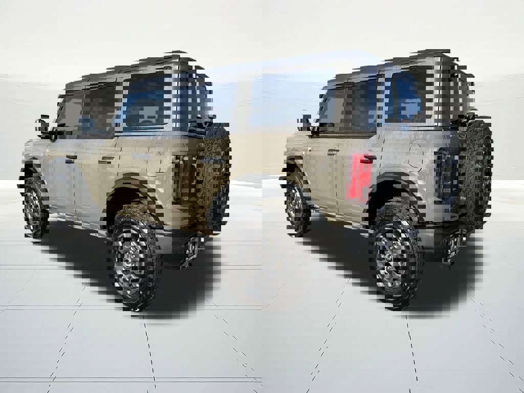 Certified 2025 Ford Bronco Big Bend image 3