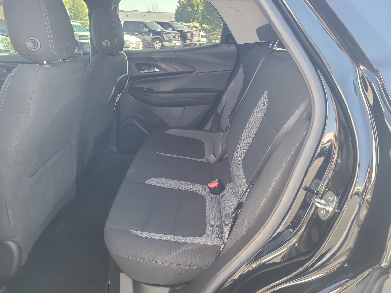 Used 2022 Chevrolet TrailBlazer LT w/ Driver Confidence Package AWD/4WD image 17