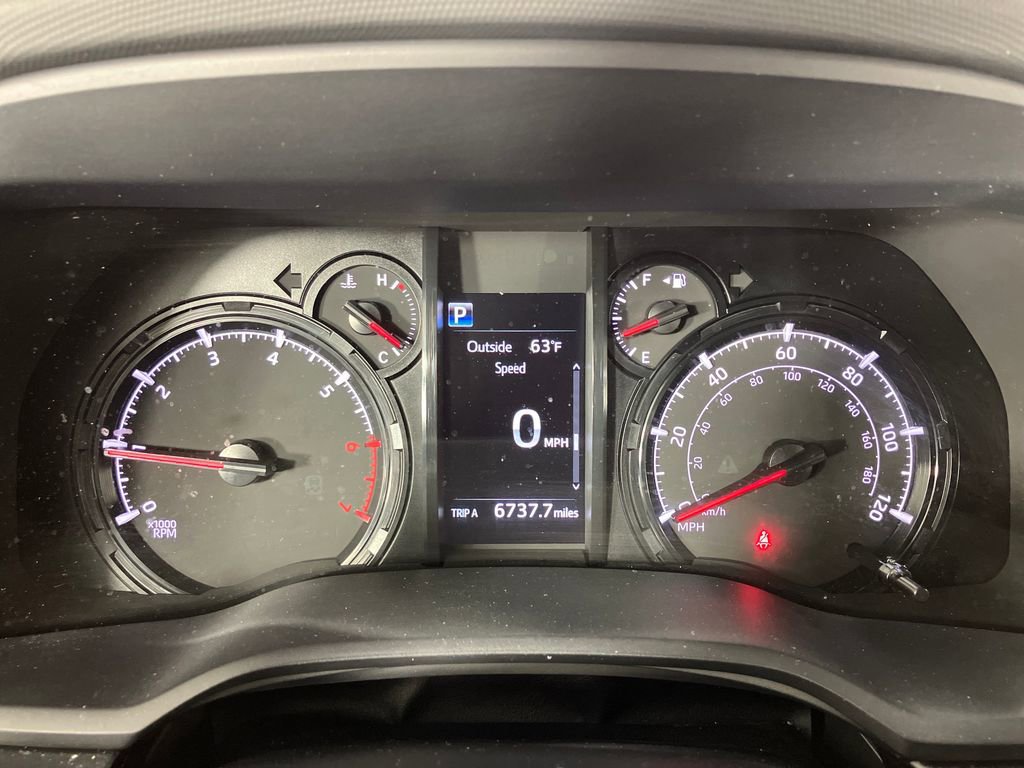 Used 2024 Toyota 4Runner SR5 Premium image 18
