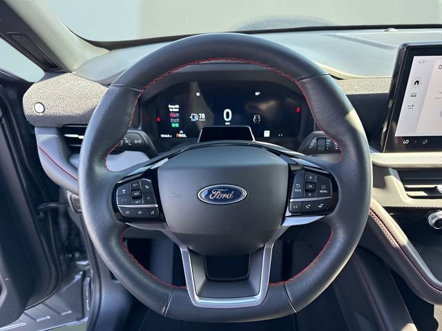 Certified 2025 Ford Explorer ST-Line w/ ST-Line Street Pack AWD/4WD image 23
