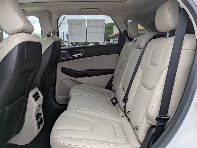 Certified 2020 Ford Edge Titanium AWD/4WD image 14