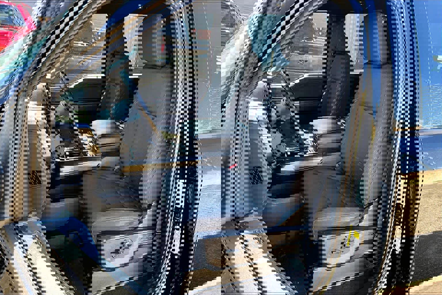 Certified 2022 Ford F150 XLT w/ Equipment Group 302A High image 12