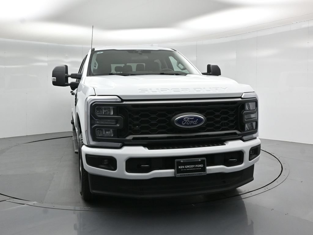 Certified 2025 Ford F250 XL w/ STX Appearance Package AWD/4WD image 20