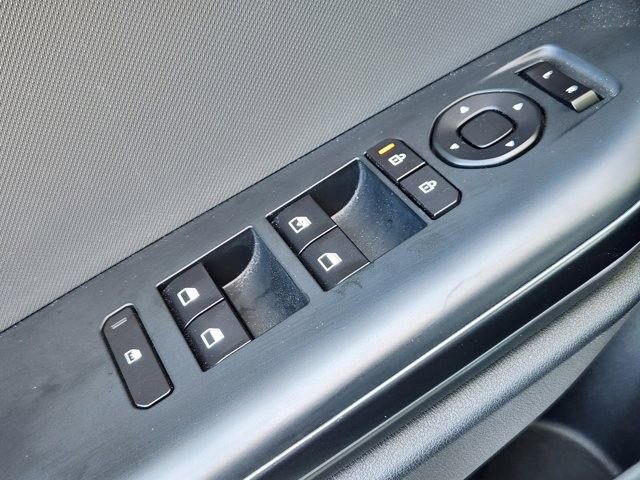Used 2025 Kia K4 FWD image 22