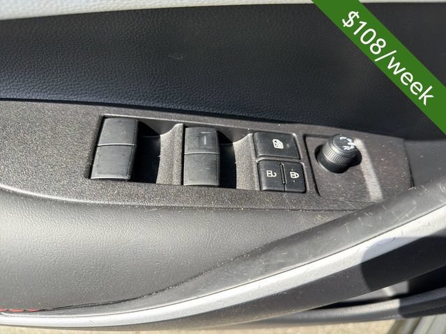 Used 2025 Toyota Corolla SE FWD image 22