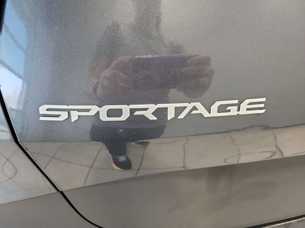 Used 2023 Kia Sportage X-Line w/ X-Line Premium Package AWD/4WD image 14