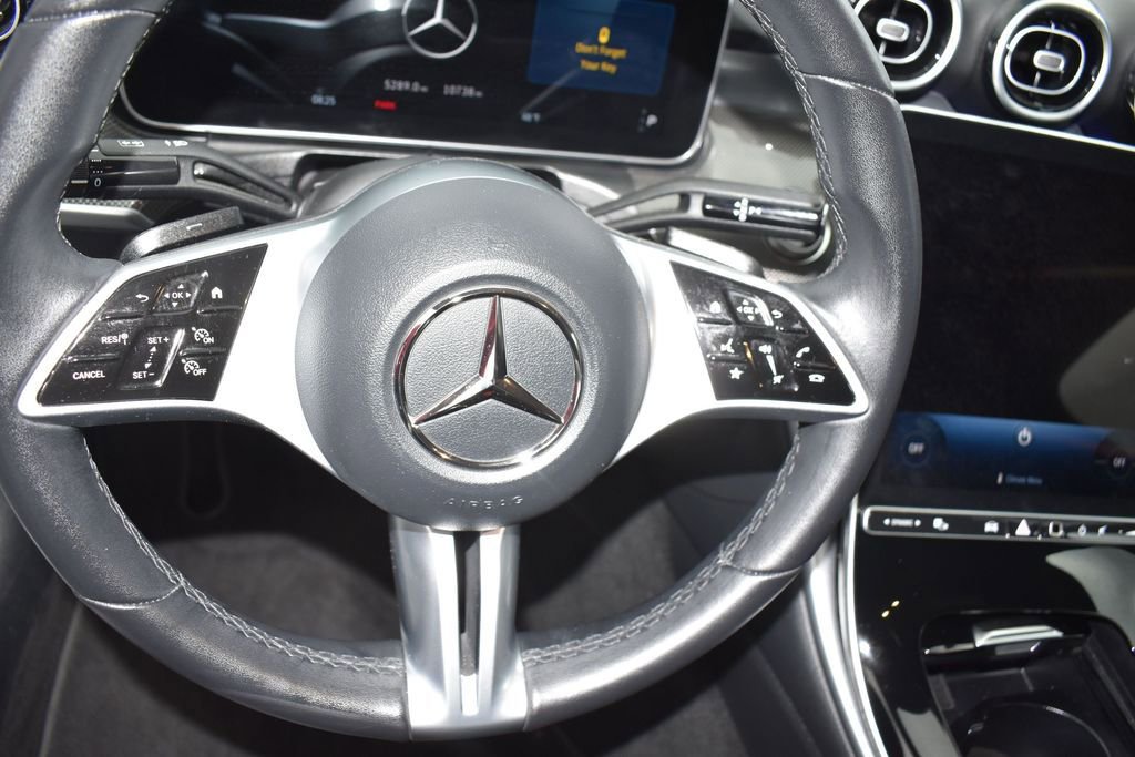 Used 2025 Mercedes-Benz C 300 Sedan image 12