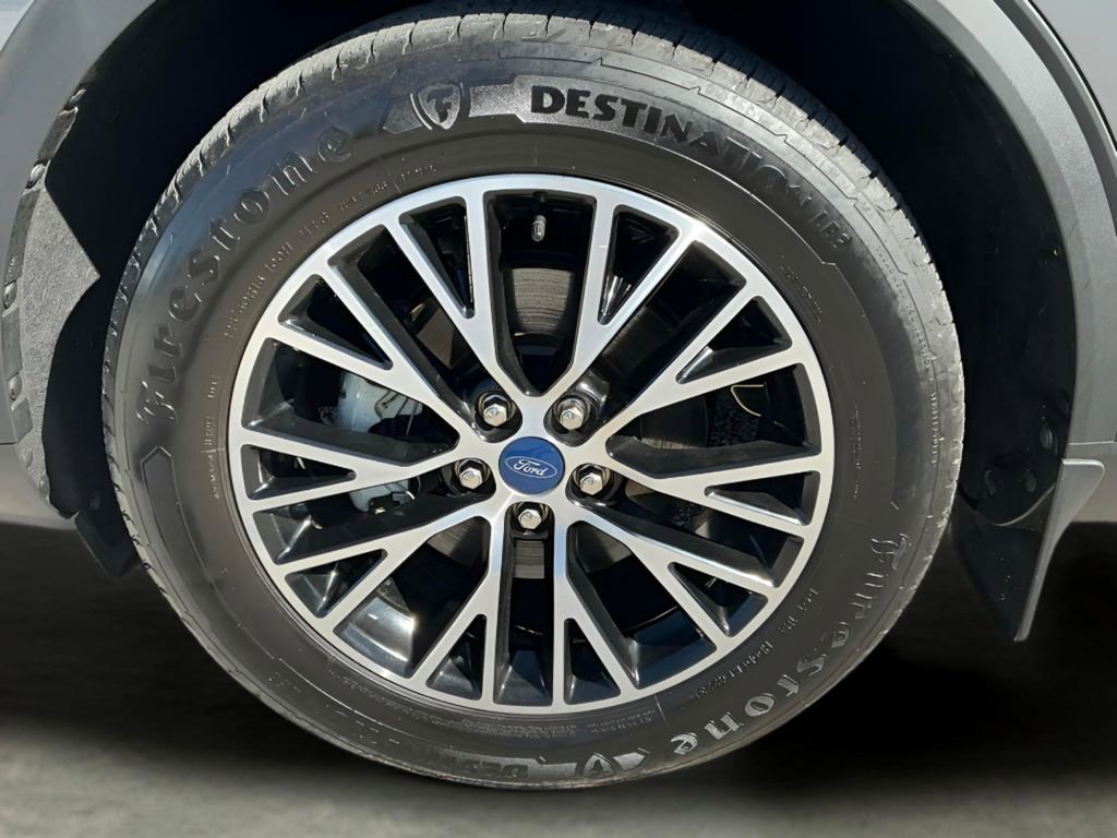 Certified 2022 Ford Escape SE FWD image 19