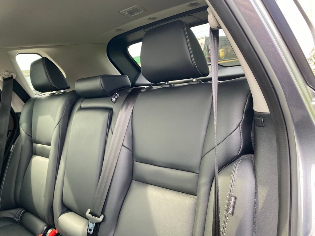 Used 2023 Nissan Rogue SL w/ SL Premium Package FWD image 29