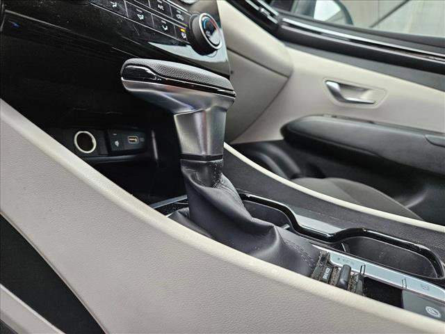 Used 2023 Hyundai Tucson SEL FWD image 12
