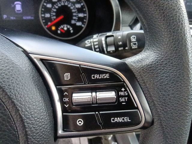 Used 2023 Kia Seltos LX image 19