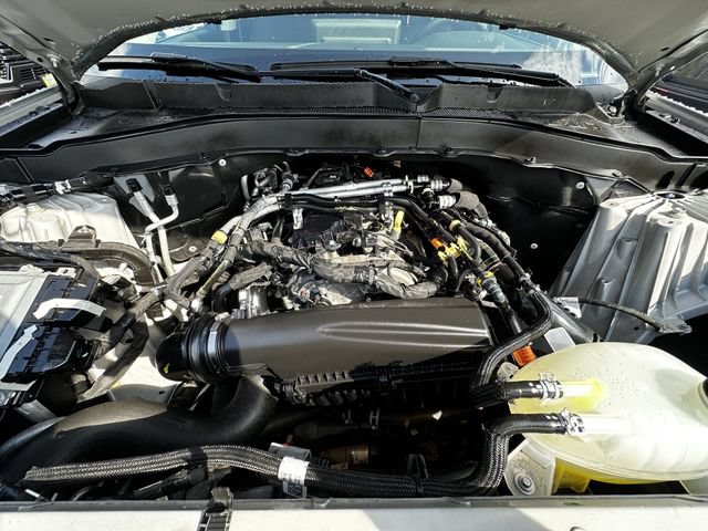 Certified 2025 Ford Explorer Active AWD/4WD image 32