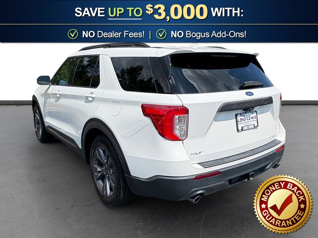 Certified 2022 Ford Explorer XLT w/ Equipment Group 202A RWD image 4