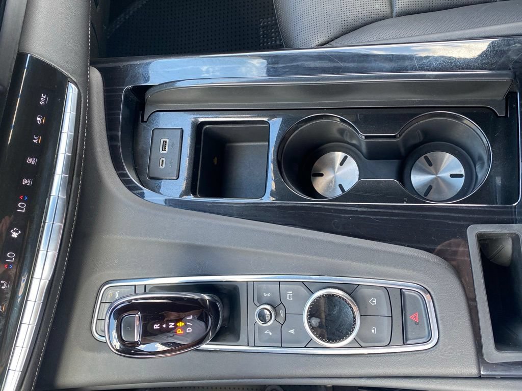 Used 2023 Cadillac Escalade Sport AWD/4WD image 19