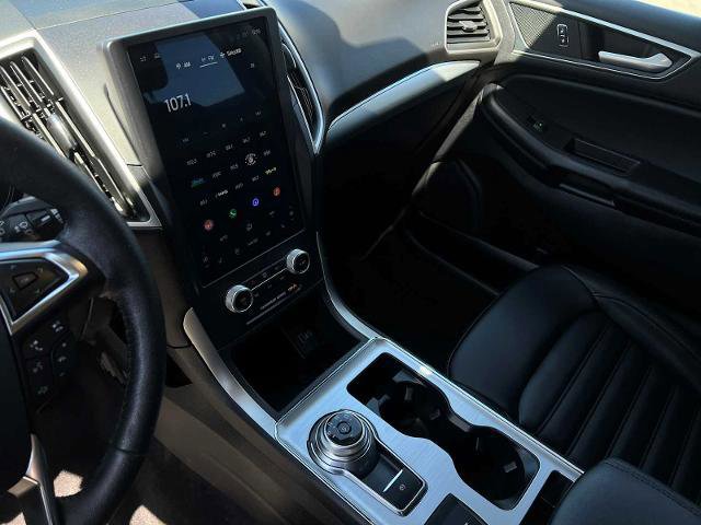 Certified 2022 Ford Edge SEL w/ Convenience Package image 13