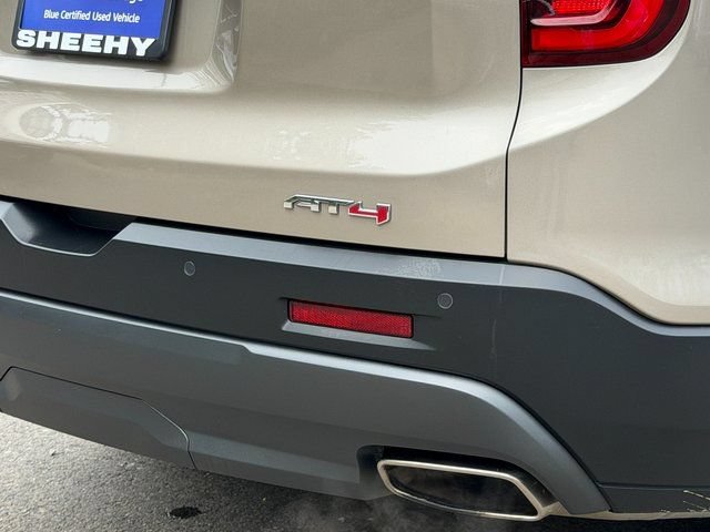 Used 2023 GMC Acadia AT4 w/ Technology Package AWD/4WD image 40