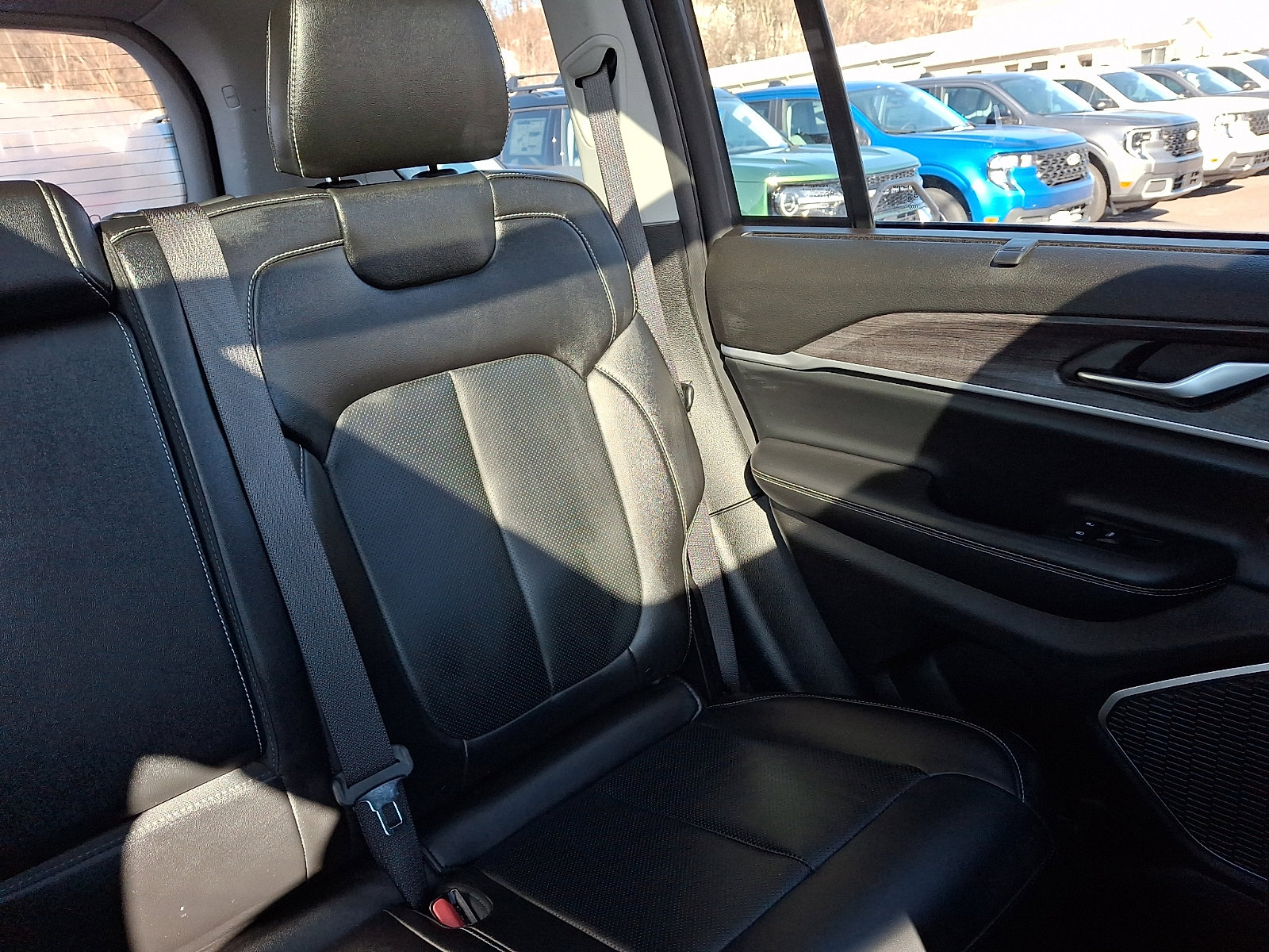 Used 2022 Jeep Grand Cherokee Limited 4xe w/ Luxury Tech Group II image 20