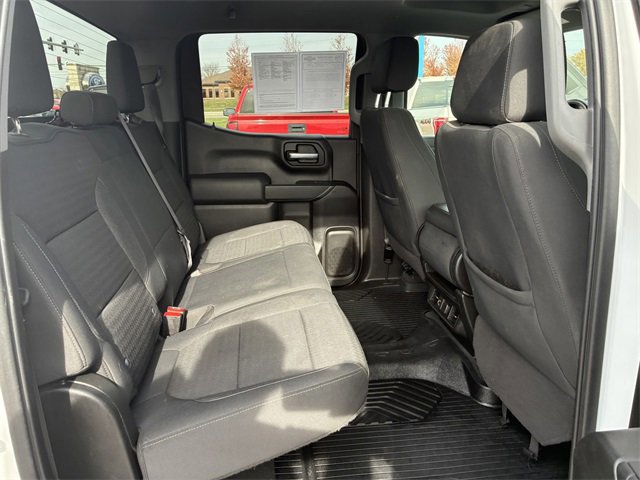 Used 2021 Chevrolet Silverado 1500 LT image 16