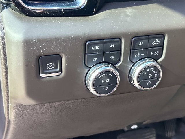 Used 2024 GMC Sierra 1500 Denali AWD/4WD image 36