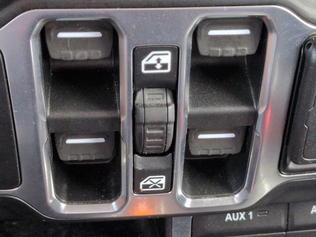 Used 2020 Jeep Gladiator Overland AWD/4WD image 22