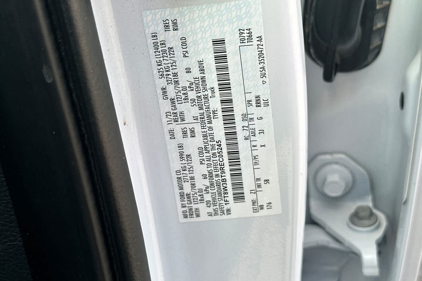 Certified 2024 Ford F350 Lariat AWD/4WD image 28
