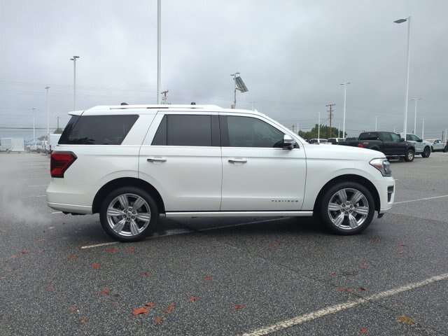 Certified 2023 Ford Expedition Platinum AWD/4WD image 3