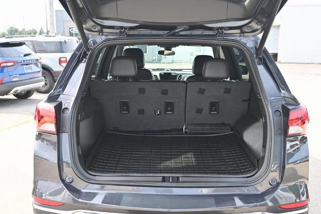 Used 2022 Chevrolet Equinox RS w/ Infotainment Package image 12