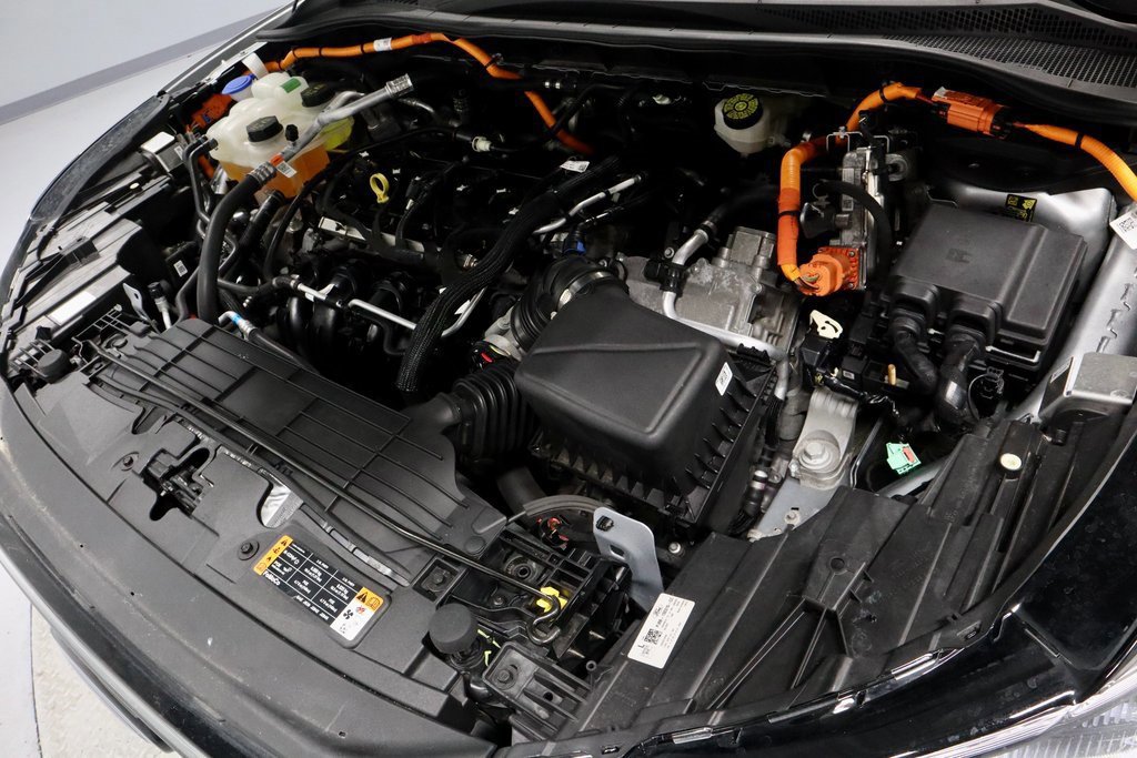 Certified 2023 Ford Escape SE w/ PHEV Premium Package image 20