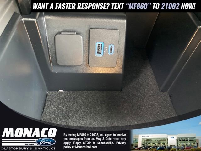 Certified 2022 Ford Explorer XLT w/ Equipment Group 202A image 22