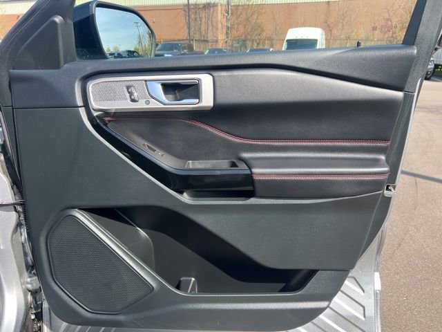 Certified 2024 Ford Explorer ST-Line w/ Class IV Trailer Tow Package AWD/4WD image 10