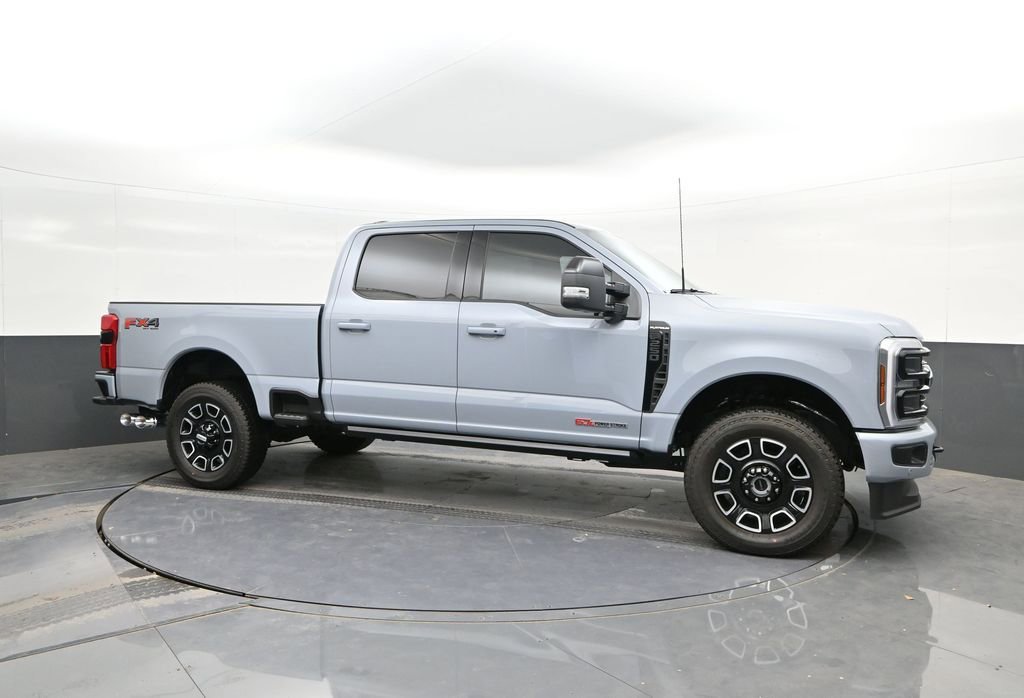 Certified 2026 Ford F250 Platinum AWD/4WD image 17