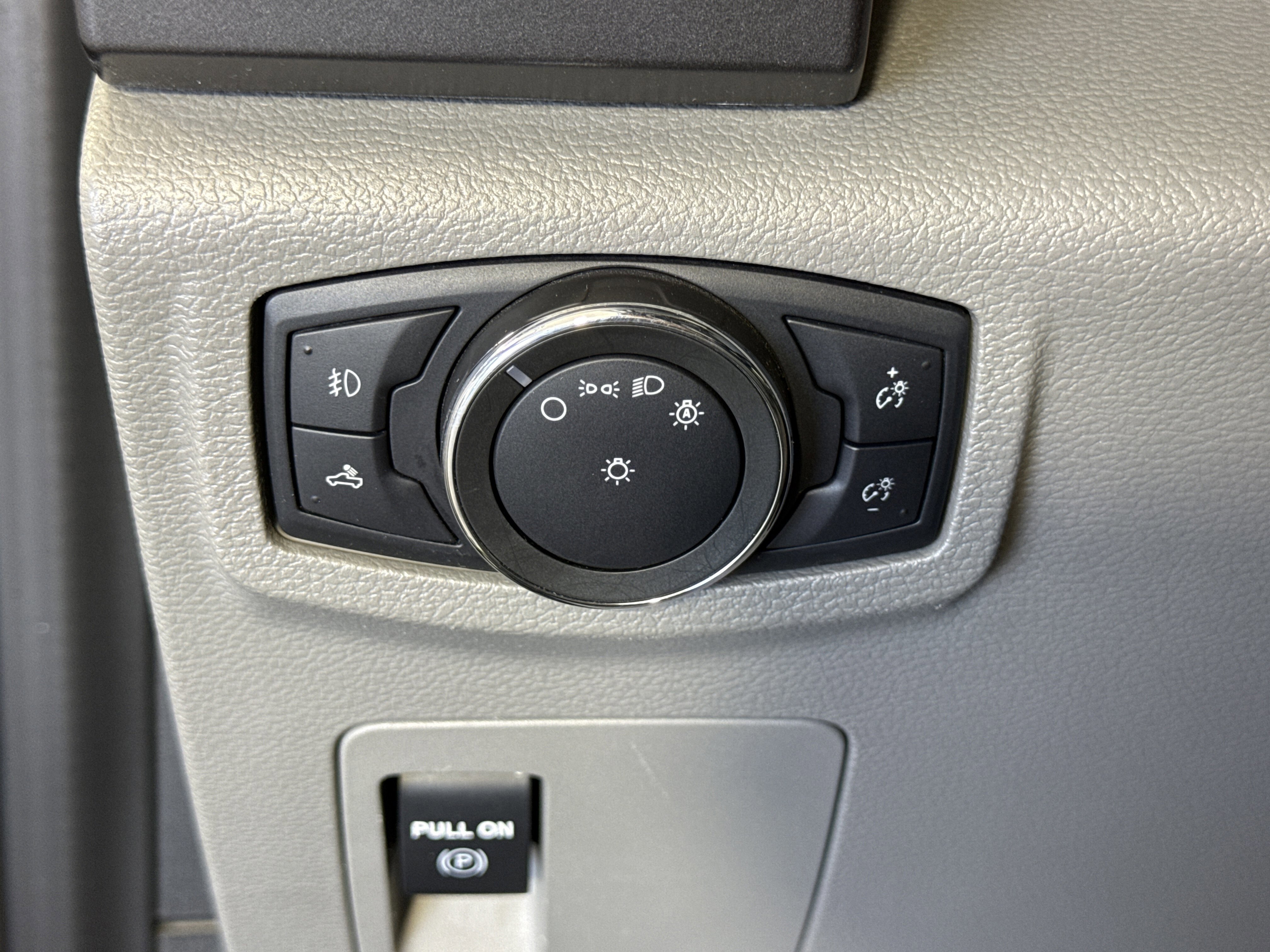 Certified 2019 Ford F150 XLT image 23