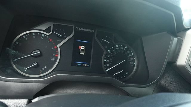 Used 2026 Toyota Tundra SR5 w/ SR5 Convenience Package AWD/4WD image 15