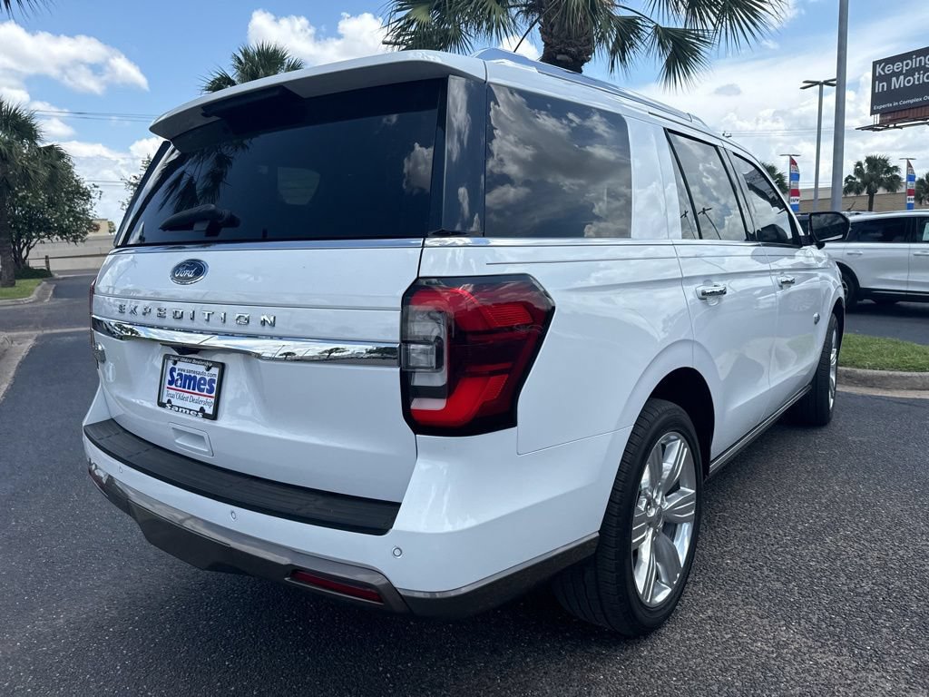 Certified 2023 Ford Expedition King Ranch RWD image 5