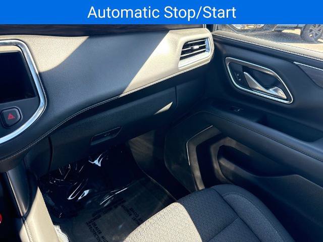 Used 2022 Chevrolet Suburban LS w/ Driver Alert Package AWD/4WD image 16