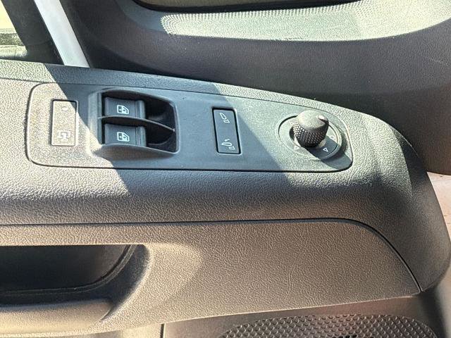 Used 2025 RAM ProMaster 3500 w/ Convenience Group image 17